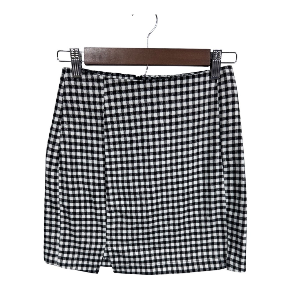 Love On A Hanger Black White Gingham Preppy Academia Mini Skirt Junior's Size 1
